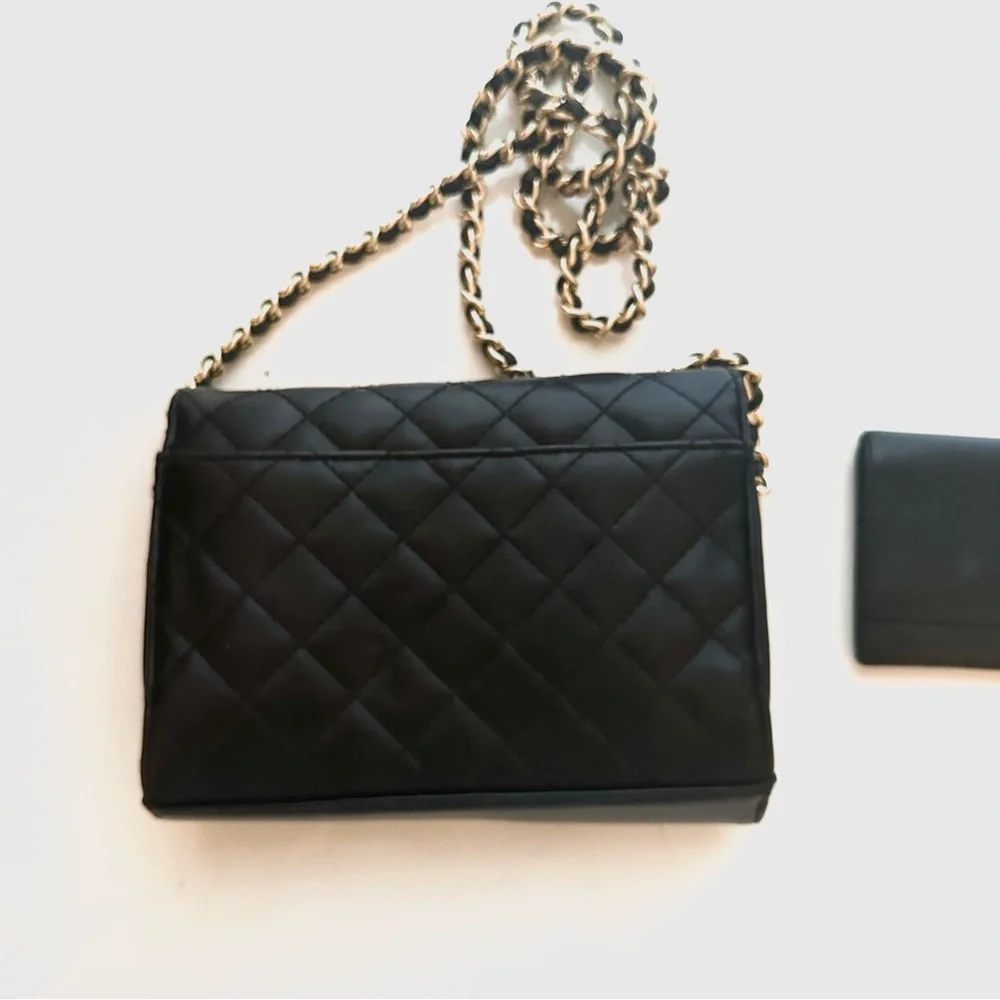 Jennifer Morello Vtg Leather Quilted Black Crossbody Bag Chain Strap Kisslock